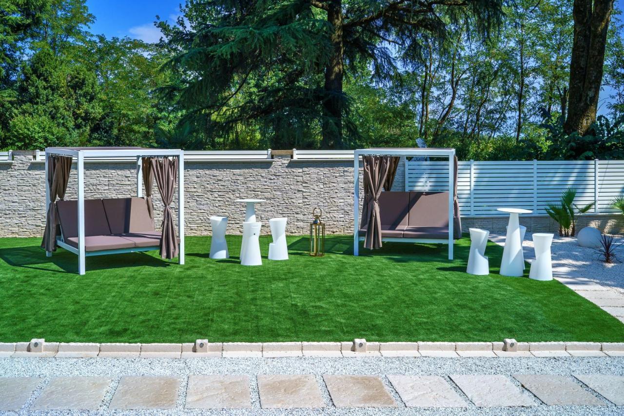 Villa Vittoria B&B - Wellness Terme di Miradolo Buitenkant foto