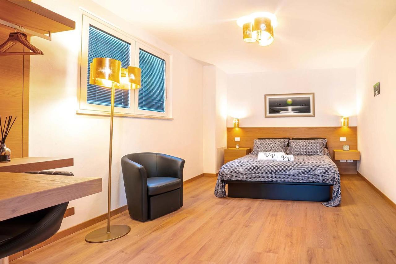 Villa Vittoria B&B - Wellness Terme di Miradolo Buitenkant foto