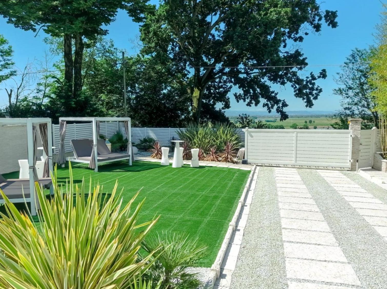 Villa Vittoria B&B - Wellness Terme di Miradolo Buitenkant foto